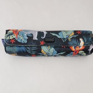 Lug Jungle Like Pattern Pill Or Jewerly Carrier